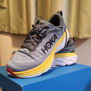 NWT Hoka M Bondi 8 Wide Size 11.5